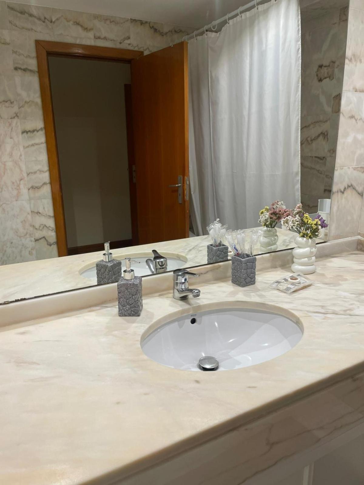 Apartamento Eixo Atlantico Bragança Exterior foto